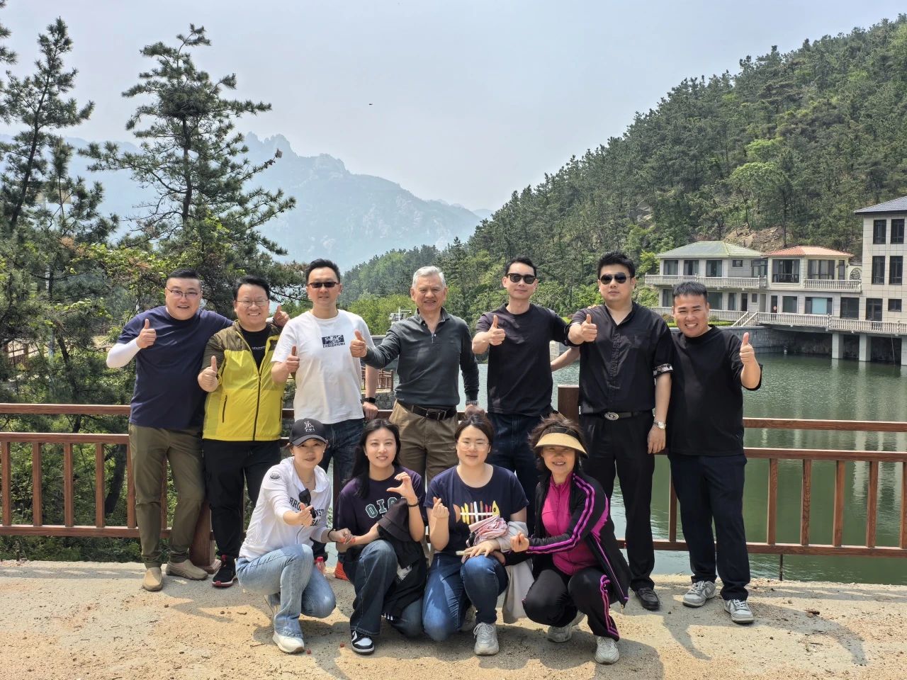 cf8be203-cebc-4119-a7d6-8f2029ee1602.jpg